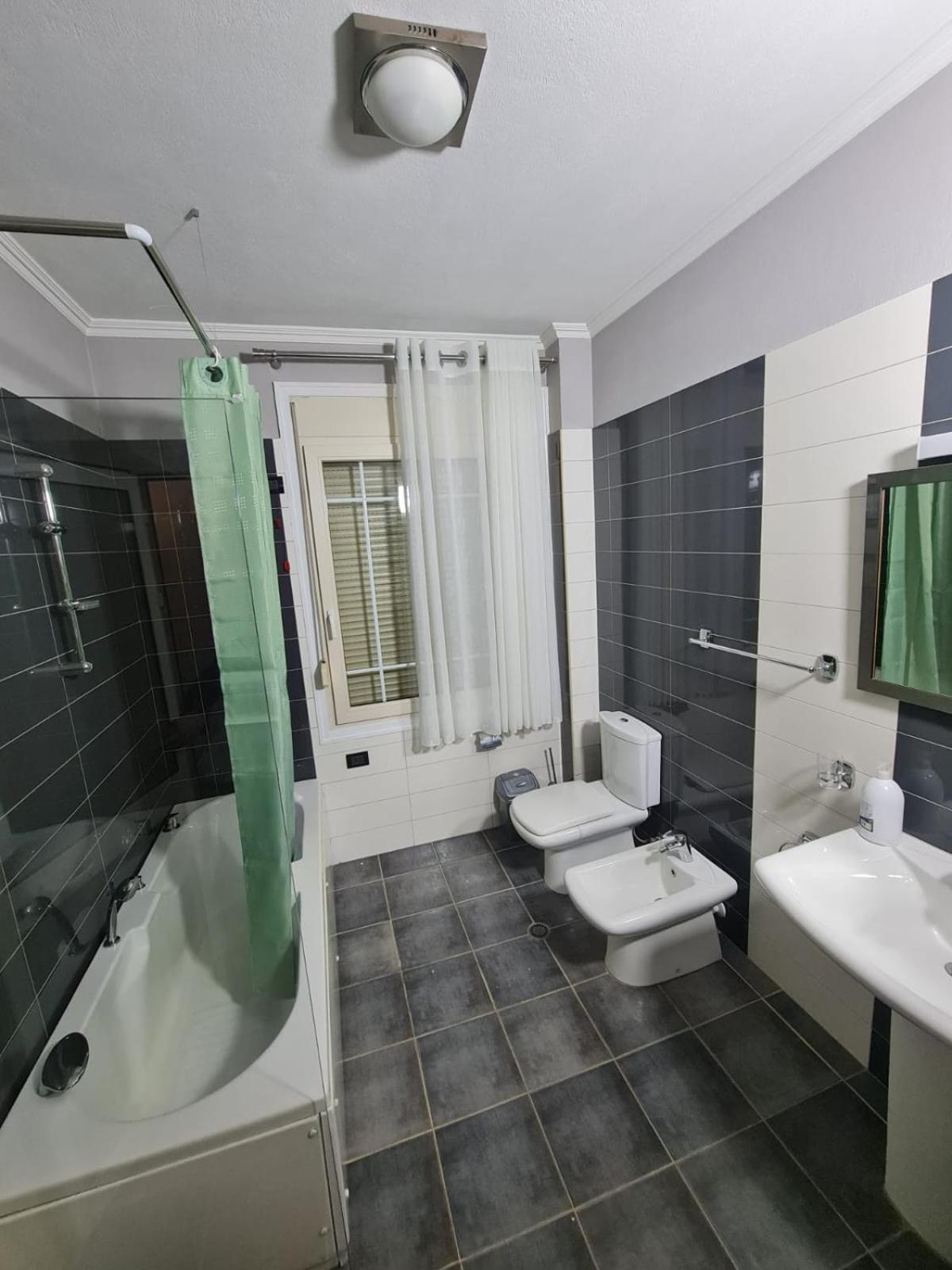 Noor Apartments 地拉那 外观 照片